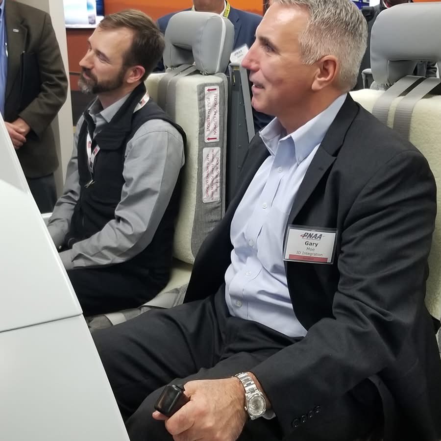 IDIntegration_'s tweet photo. #FlashbackFriday ✈️ In 2018, Gary Moe experienced the BAE Systems Flight Simulator at a PNAA event. 

In aerospace, there is no room for uncertainty. Systems must communicate clearly. Data must be trusted. Hand-offs must be precise. The same is true in healthcare. https://t.co/6wiEyB4g1P