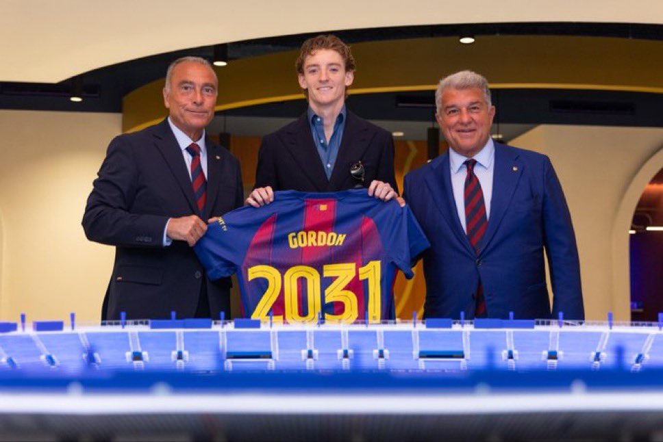 AlerteBarca🚨 tweet media