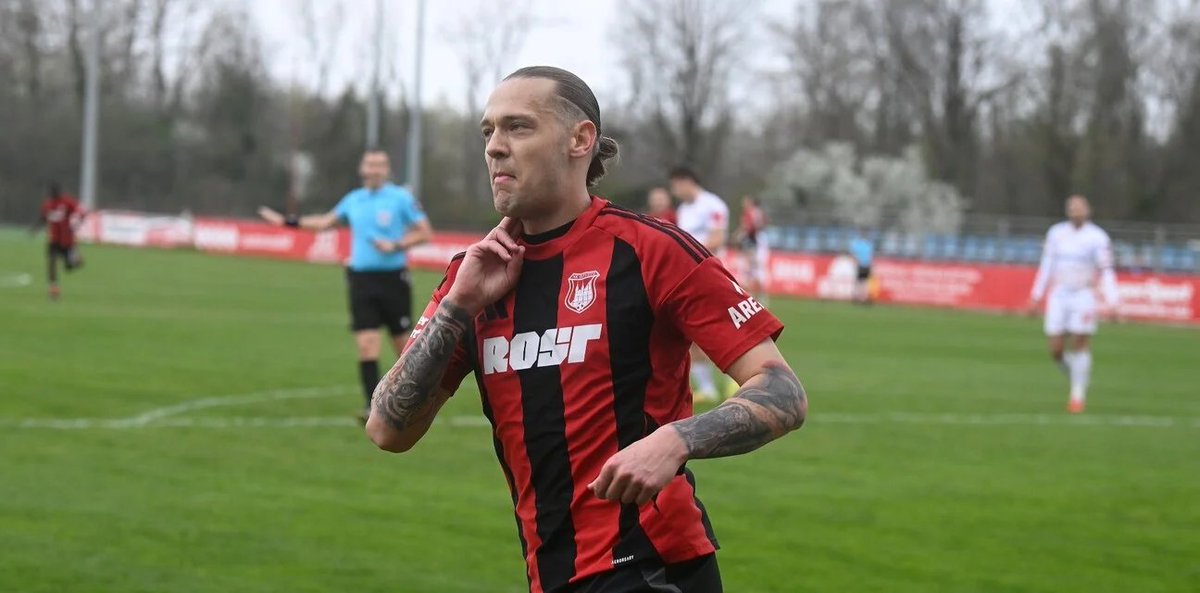tms_Scout's tweet photo. Croatian winger Ivan Šaranić🇭🇷(23y) continues to impress this season in the Croatian 2nd league (Prva NL🇭🇷) with his club NK Sesvete🇭🇷.
this season So Far :
👤 31 Games
⚽️ 15 Goals
🎯 03 Assists https://t.co/iQBwX0nG0y