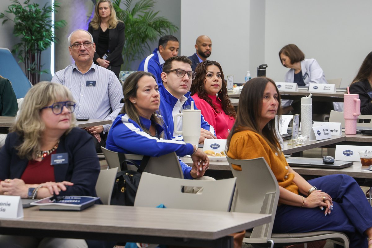 mdcpresident's tweet photo. The @MDCollege Presidential Leadership Academy continues to inspire the next generation of leaders!

We were honored to host Professor @JosephBFuller  from @harvardhbs for an insightful presentation on Managing the Future of Work.

His research reminds us that the future of work is not just about technology. It is about talent. By aligning education with industry needs, expanding work-based learning, and strengthening talent pipelines, we’re creating greater economic opportunity for our students and communities alike.