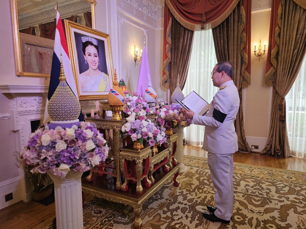 thaiemblondon's tweet photo. RTE London organised a ceremony to celebrate the auspicious occasion of Her Majesty the Queen’s 4th Cycle Birthday on 3rd June 2026. Long live the Queen. https://t.co/KUE1oPDCmD