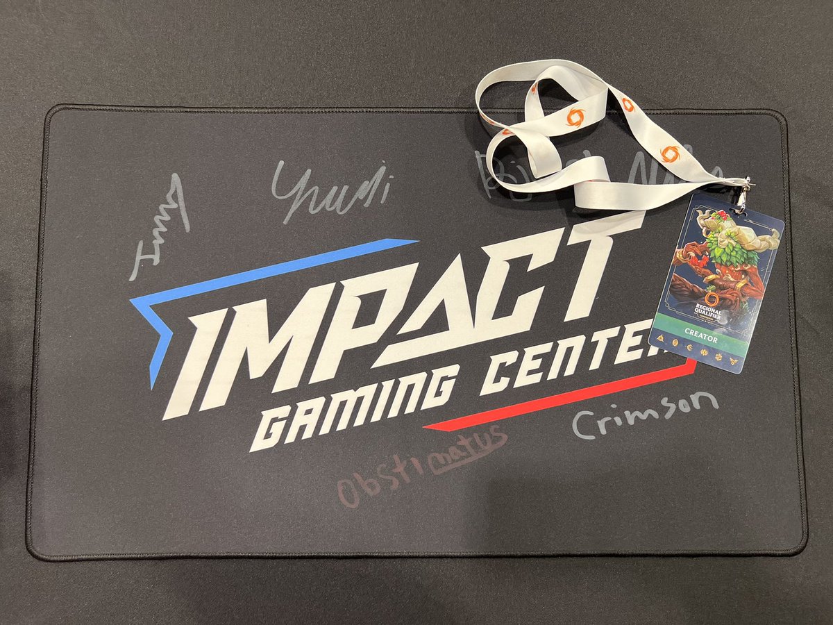 Fump_M's tweet photo. We have arrived at #RQVancouver! 

Kicking things off in the creator tri draft in a bit! https://t.co/SDinoc8LE3