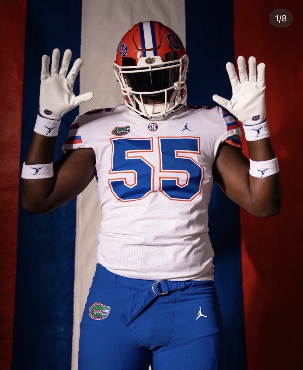 ttjharden8's tweet photo. A look at priority 4-star OT target Kennedee Jackson in the Florida threads.

He’s set to announce his commitment on June 10 👀🐊 https://t.co/9EHRF7lsqL