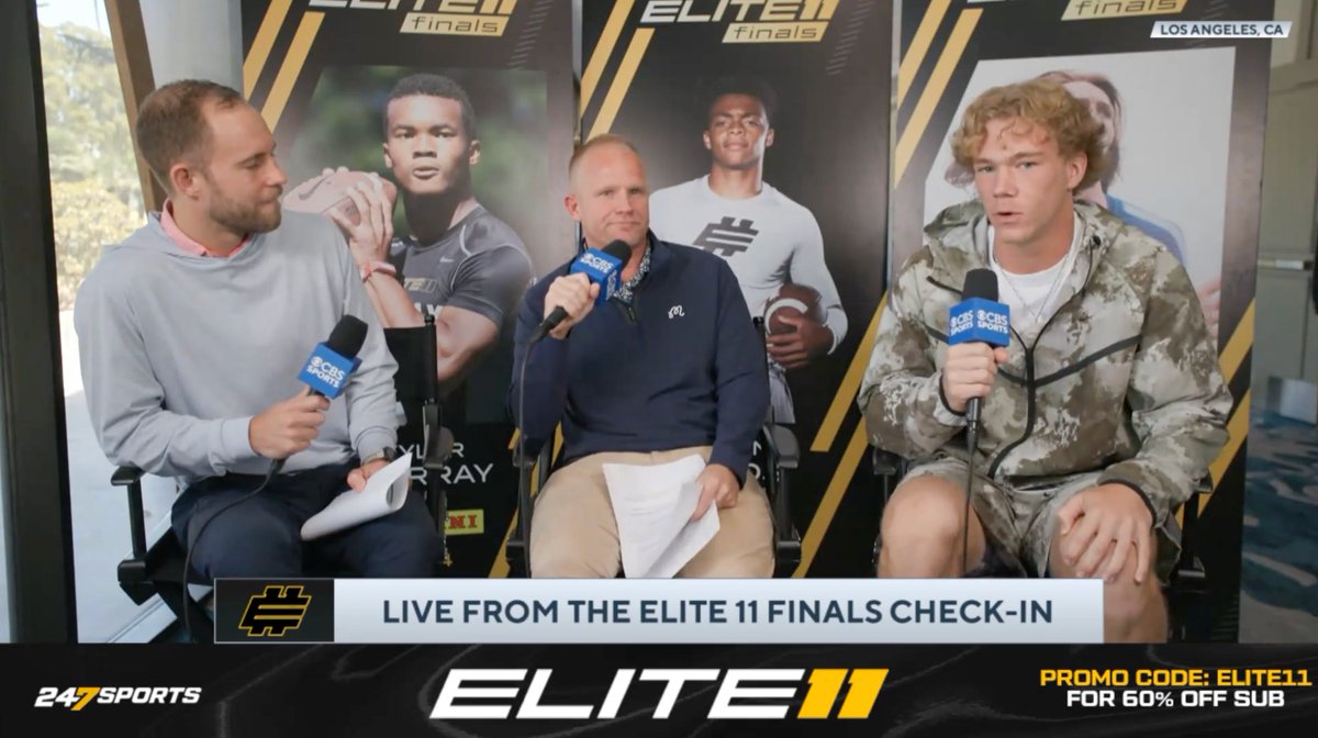 JacksonMoore247's tweet photo. The Oregon Ducks & QB commit Will Mencl are coming for WRs!

Mencl said: "We want Dakota Guerrant, we want Xavier Sabb, we want Blake Wong, we want Bode Sparrow. In the 2028 class we really want Braylon Clark - just to name a few. 

"I feel really good about Xavier Sabb, Dakota. We're pushing." 

#Oregon #GoDucks