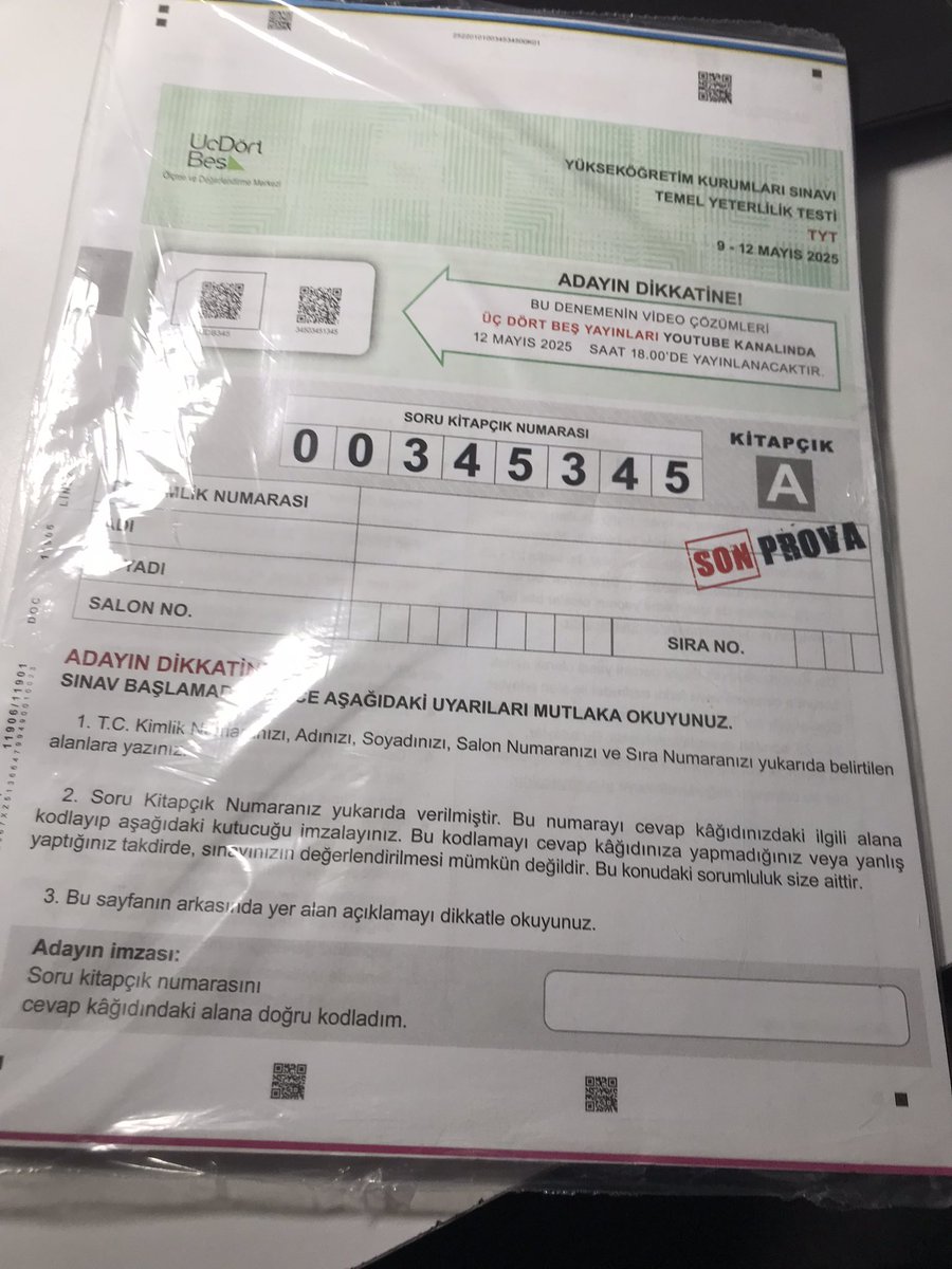 es2 tweet media
