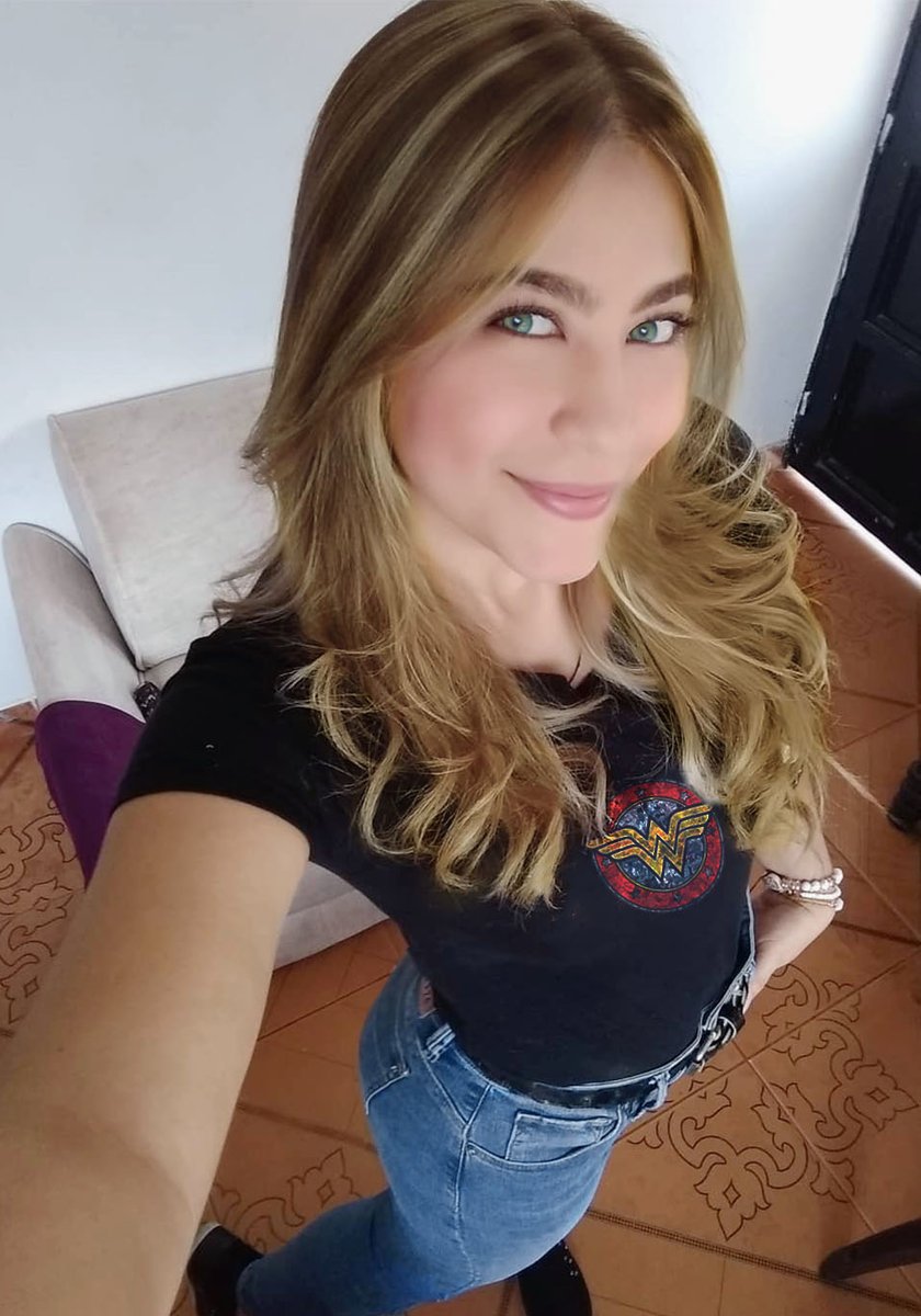 Dioselina1709's tweet photo. @Munera1801 Para seguir construyendo un país con justicia y equidad social #CepedaPresidente https://t.co/dK9JD6BtFC
