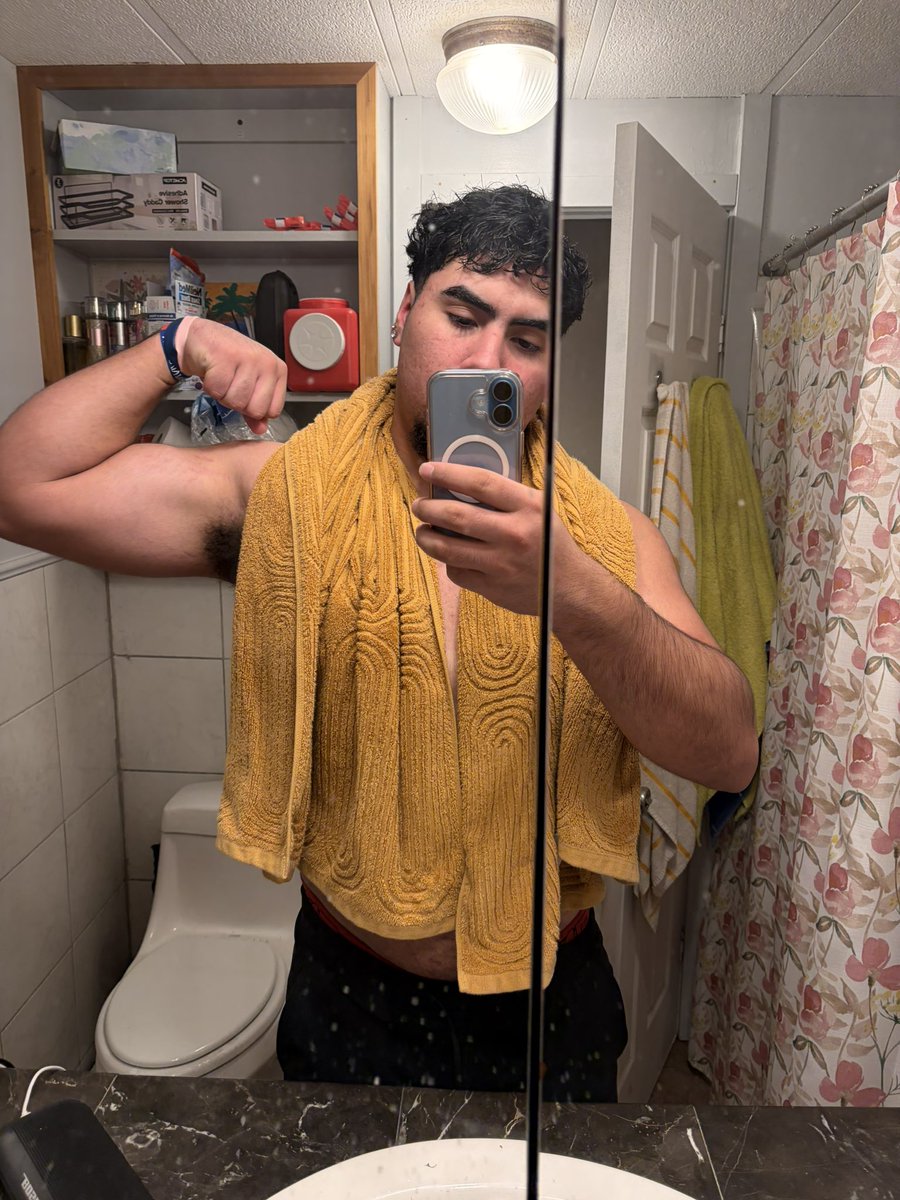 🤴🏽 tweet media