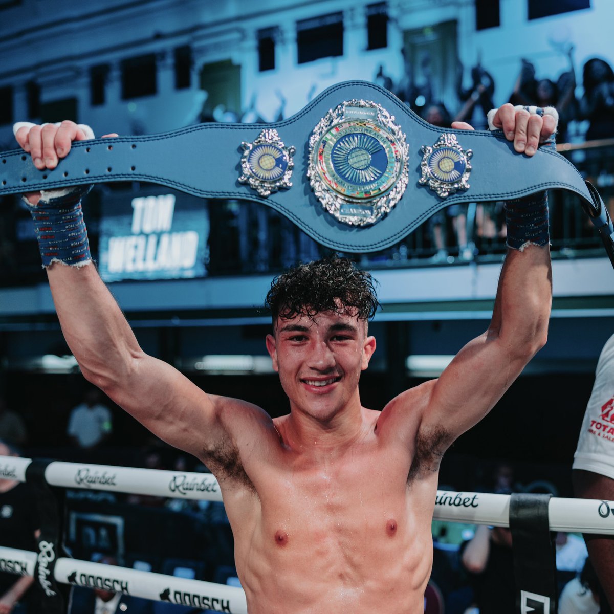 MFProBoxing tweet media