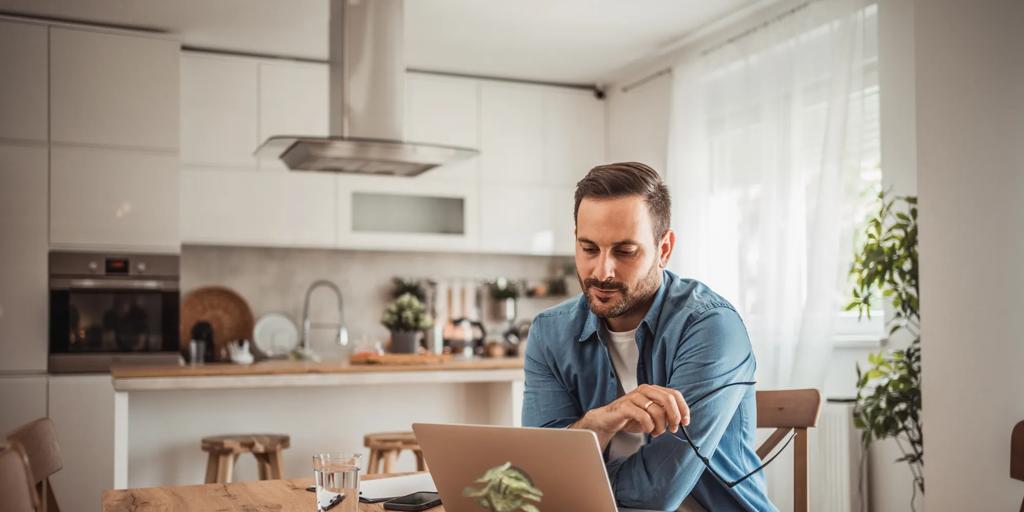 PinWealthSD's tweet photo. A Roth IRA conversion is really a tax timing decision.

For some savers, paying taxes now may create more flexibility later. For others, the tax bill may not make sense.

See whether the tradeoff may fit your retirement plan: https://t.co/Wri1PW3tBS https://t.co/A9iyjxha8J