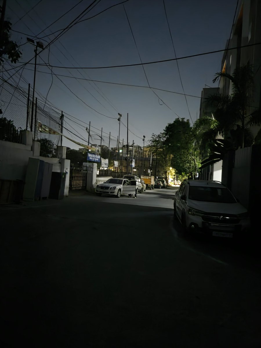saykhan2011's tweet photo. @GHMCOnline street lights are not working in Red Hills Colony , MCH Playground, The road is very dark &amp; causing safety issues.  Kindly resolve thi at the earliest. @ZC_Khairatabad @ZC_Khairatabad @CEC_EVDM @KTRBRS @revanth_anumula https://t.co/iZpJvXco3K