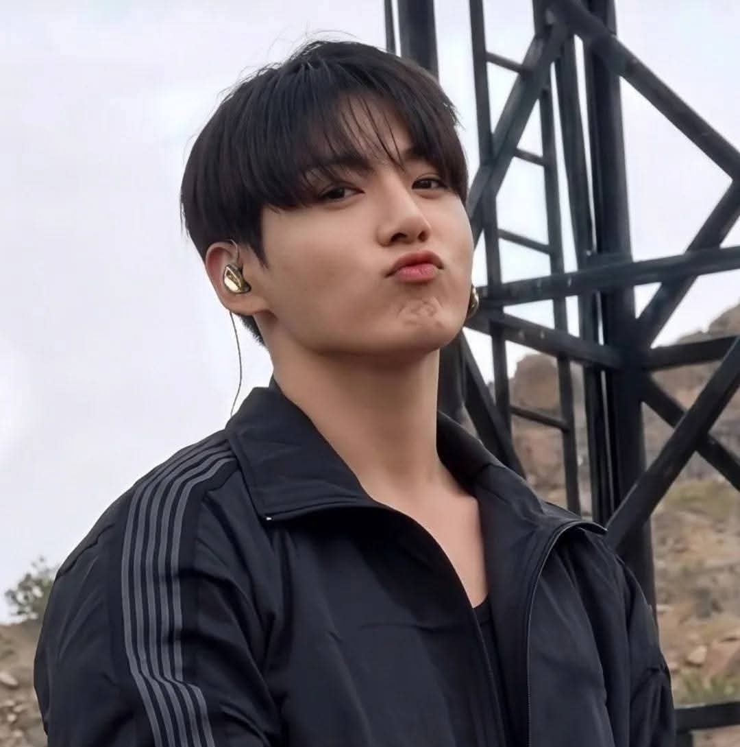 ~♡kook♡~ tweet media