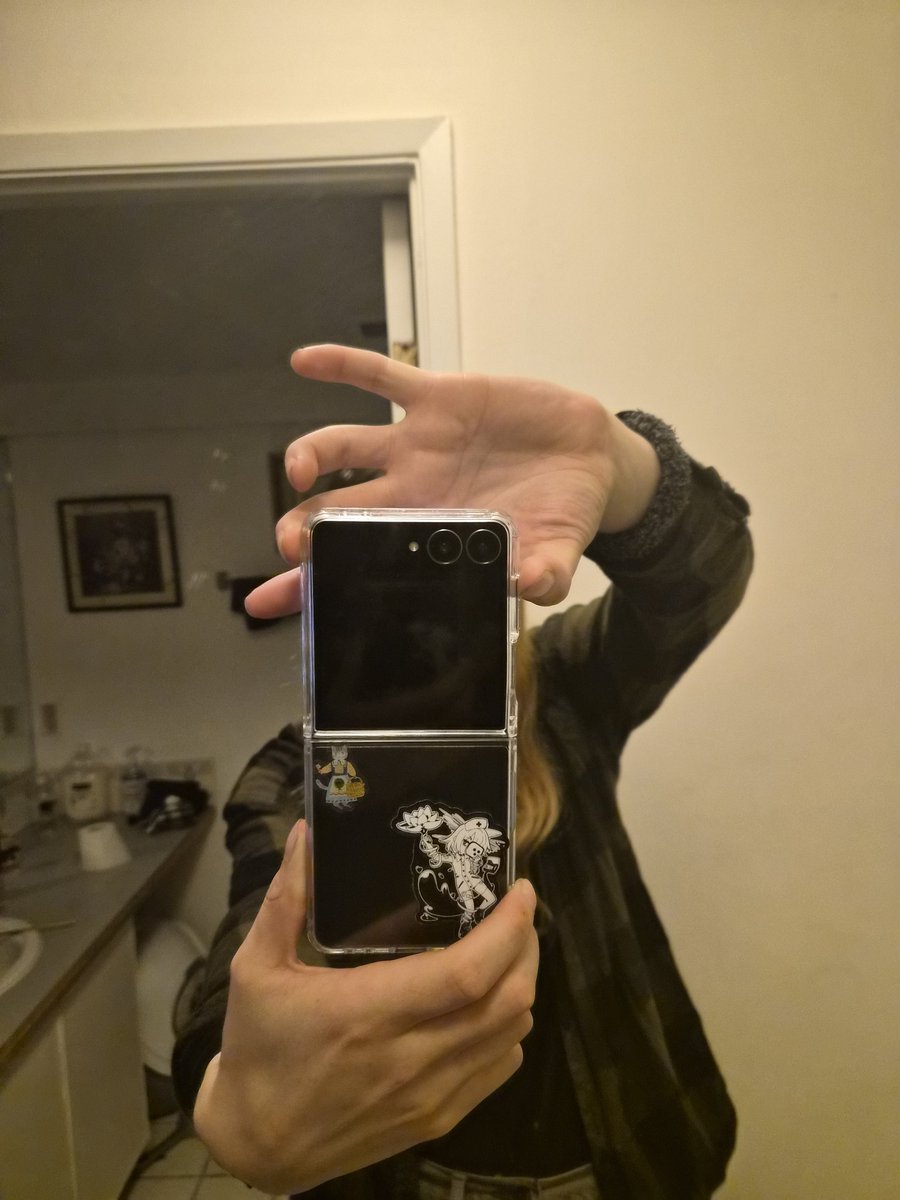 Lyra Olsen tweet media