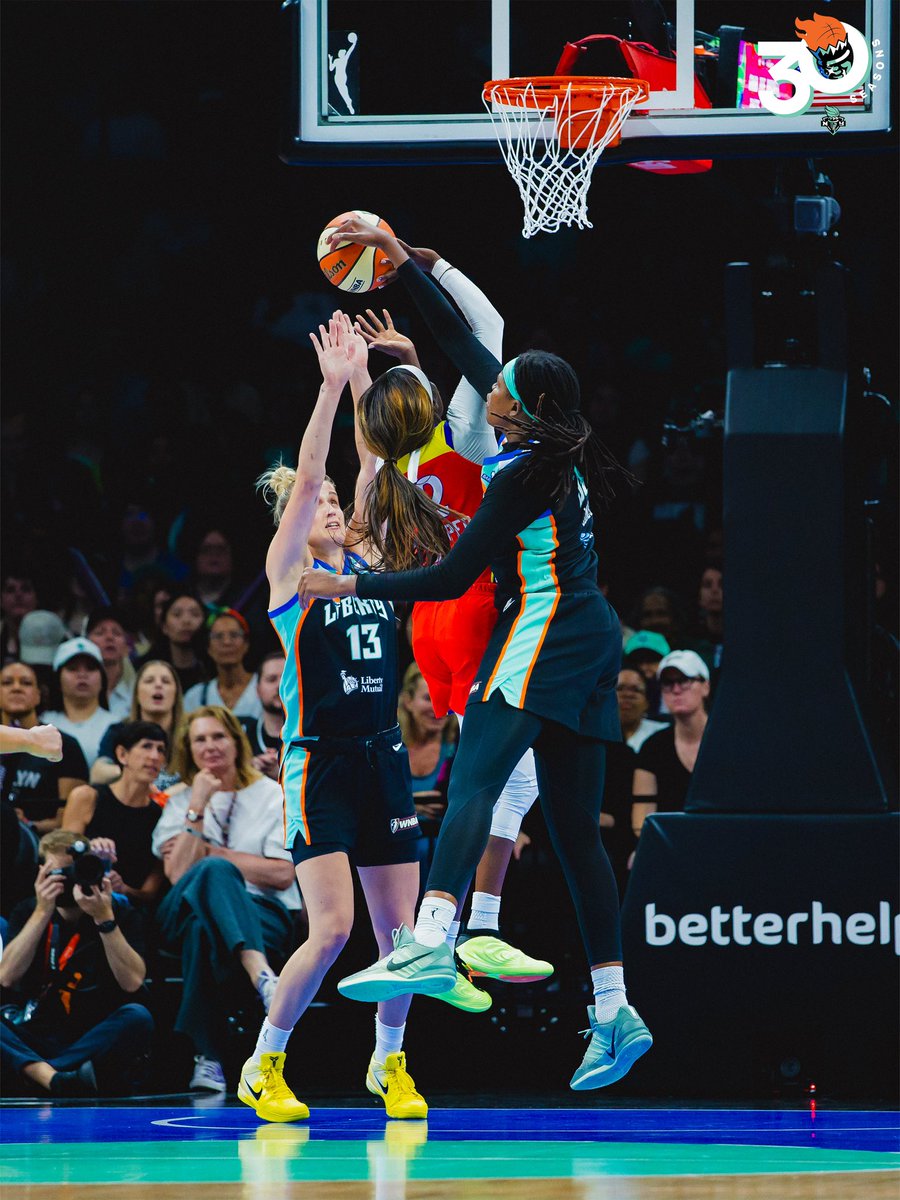 nyliberty's tweet photo. ALL GAS NO BRAKES 😤⛽️ https://t.co/B4nAMgVyli