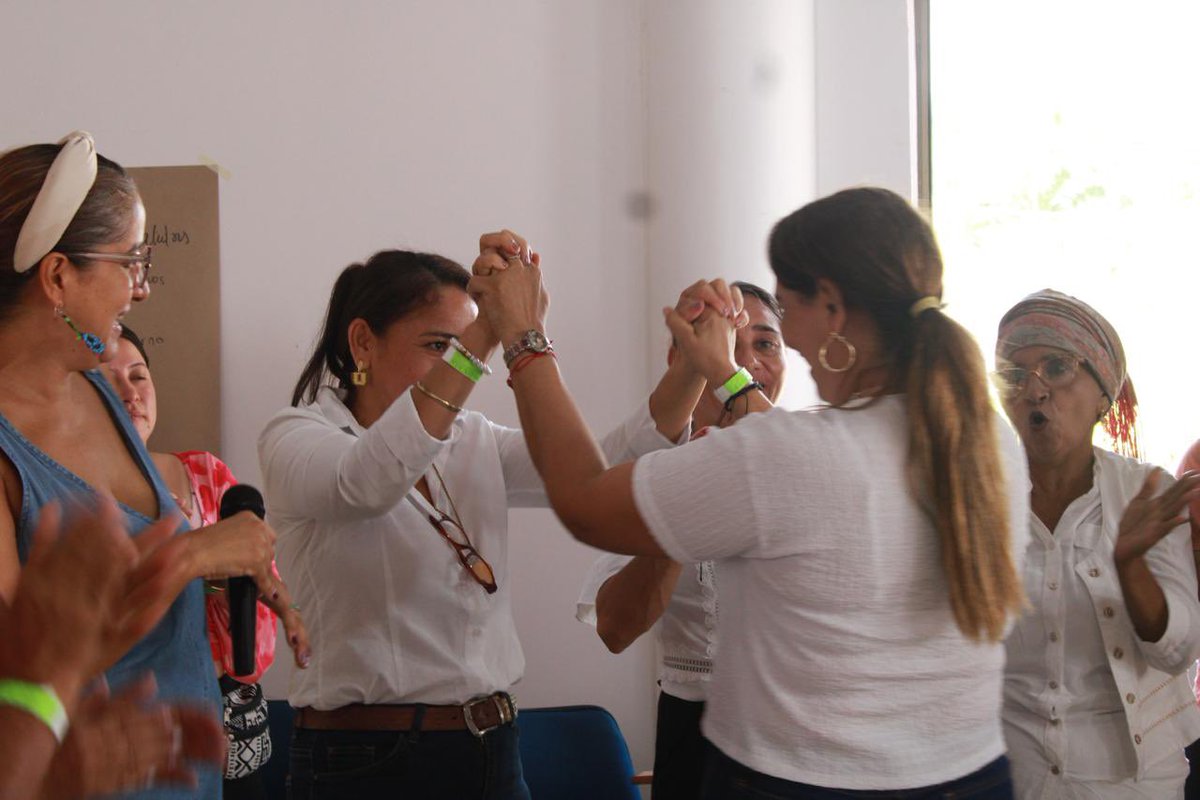 Ciase_ong's tweet photo. 📍Tolú-Coveñas fue sede de una nueva jornada de nuestras #JuntanzasTerritoriales “Nos queremos vivas, libres y seguras”, un espacio impulsado por CIASE y el Colectivo de Mujeres Paz y Seguridad, con el apoyo del Ministerio de Igualdad y Equidad de Colombia 🧵 https://t.co/cP0LjdkD1u