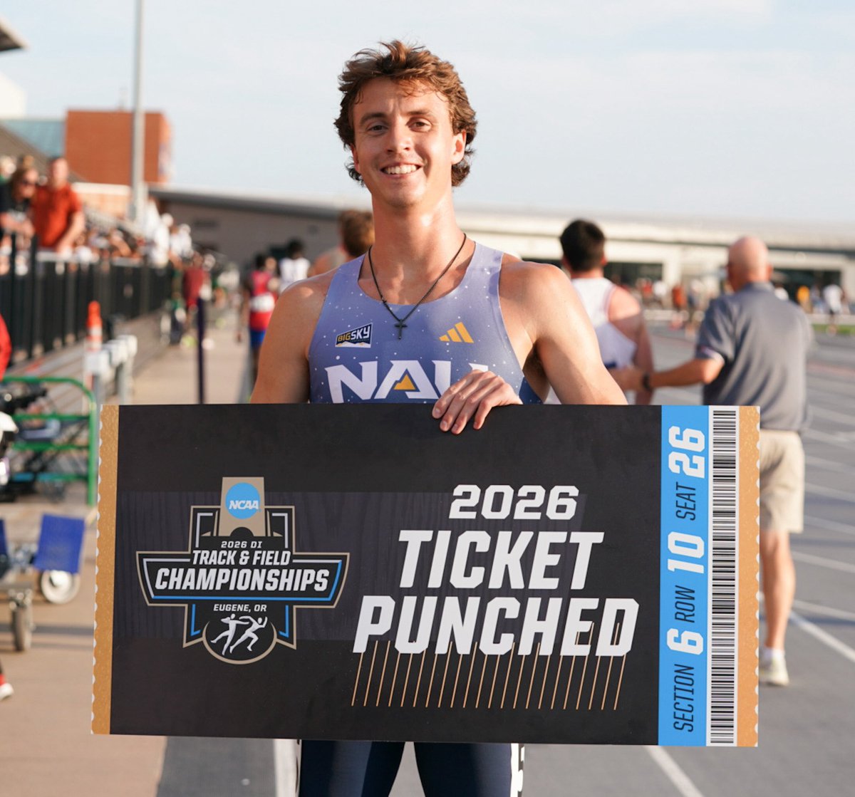 NAUTrackFieldXC's tweet photo. COLIN SAHLMAN IS EUGENE BOUND. 🪓

• Men’s 800m •

Sahlman took care of business in the quarterfinals, winning his heat in 1:45.66 to secure a spot at the NCAA Championships.

#RaiseTheFlag | #BigSkyTF https://t.co/AnzTCy8Lap