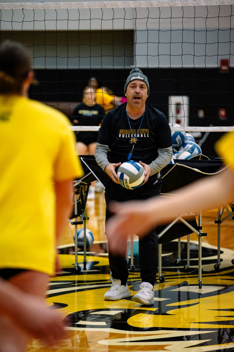 GoShockersVB's tweet photo. Don't look now but summer camps are upon us 👀

Get top-notch instruction in the gym with the Shocks! Full schedule and registration 👇

📅 https://t.co/K62wSv6Fv5 https://t.co/eMj6jg0Zae