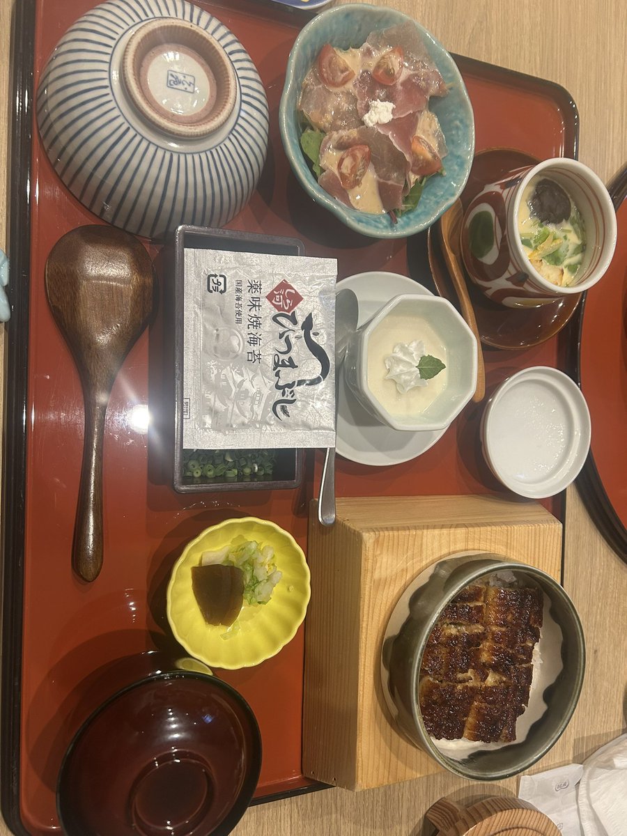 AArisu2000's tweet photo. 三重2年連続行くことある❓
温泉入れたの良かった、、！
週一旅行の3週目🎶 https://t.co/ayHjysLTBU