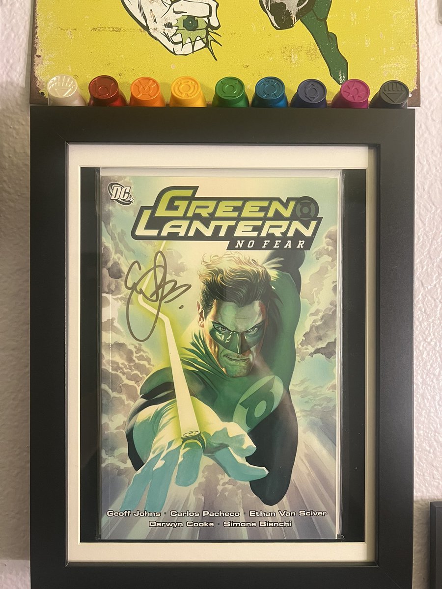 bendermaan's tweet photo. Finally putting up my Green Lantern collectibles 🔥 https://t.co/CcH6kEwTjV