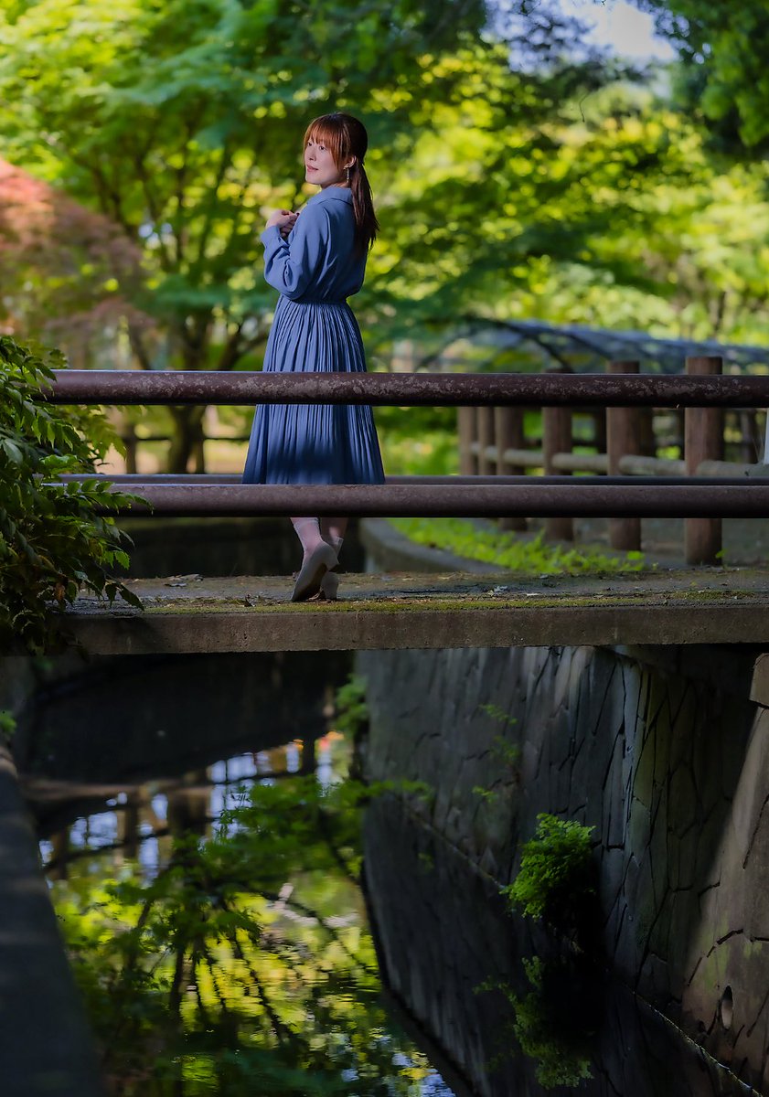tottotomal's tweet photo. ：In frame:  みず さん
Location: 千葉県

#木漏れ日
#水路
#portrait 
#ポートレート
#ファインダー越しの私の世界
#カメラマン 
#フォトグラファー
#松本市
#出張撮影  
#撮影依頼 承ります。 https://t.co/dwzoiLBmZ7