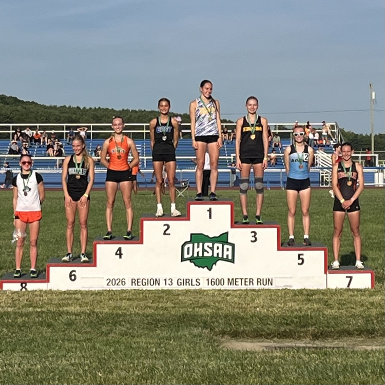 Gtown_Athletics's tweet photo. STATE BOUND 🖤💛🏃🏼‍♀️

Allie Tolle is headed to the OHSAA State Track Meet in the 1600m! She ran a blazing 5:15.53, smashing her previous PB by 2.53 seconds and setting another school record! We’re proud of you, Allie! ⚫️🟡

🗓️June 4th-3200m 2:55 PM
🗓️June 5th-1600m 2:35 PM https://t.co/8mxaiExrxd