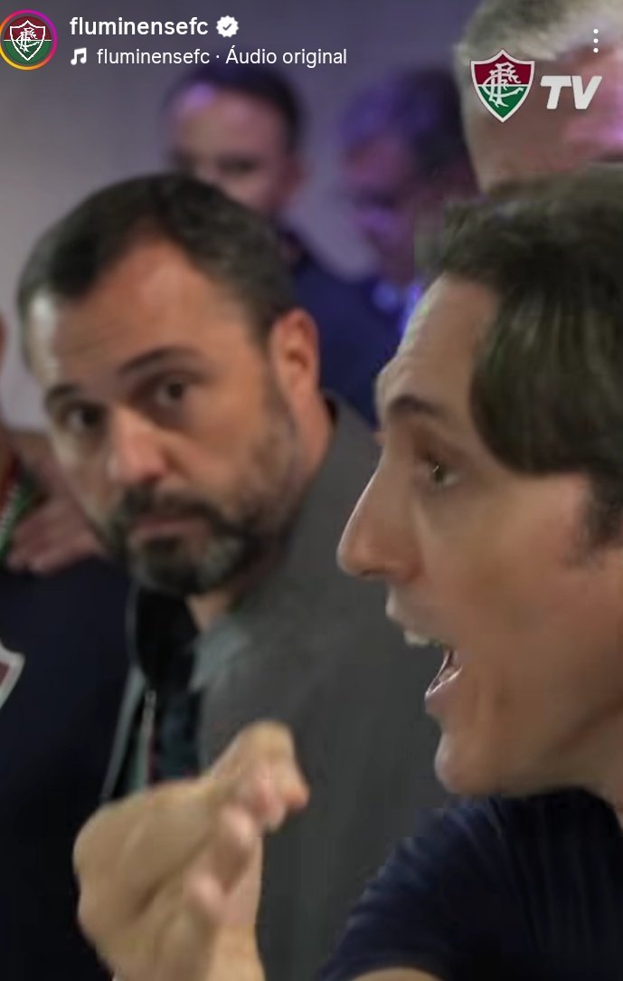 Falandonense's tweet photo. Acho que a última vez que vi um vídeo de bastidores da Pavão TV foi em 2023.

Sem condições, não tenho estômago.

Se um dia o Fluminense conseguir se livrar dessa gente eu vou considerar como um título mundial. https://t.co/BQd8YpGfAM