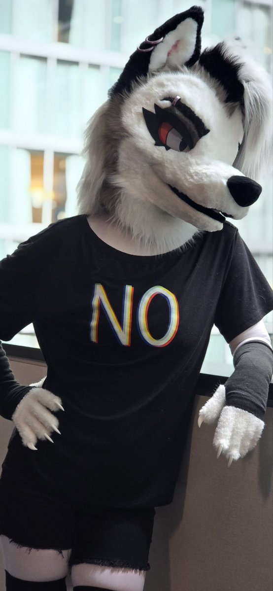 HowloGrafFX's tweet photo. Definitely one I am wearing around often now. https://t.co/X95vrgxM3y