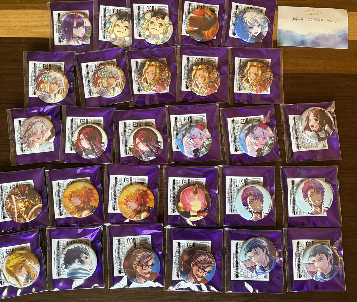 交換】FGO 10th OVER THE SAME SKY 新聞 缶バッジ C 譲）画像のもの 求
