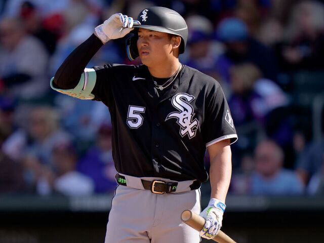 nickfostermedia's tweet photo. Munetaka Murakami ranks among MLB rookies this season:

20 HR — 1st 🥇 
40 RBI — 1st 🥇 
.936 OPS  — 1st 🥇 
157 wRC+ — 1st 🥇 

Elite. https://t.co/WCs7YSuVMQ
