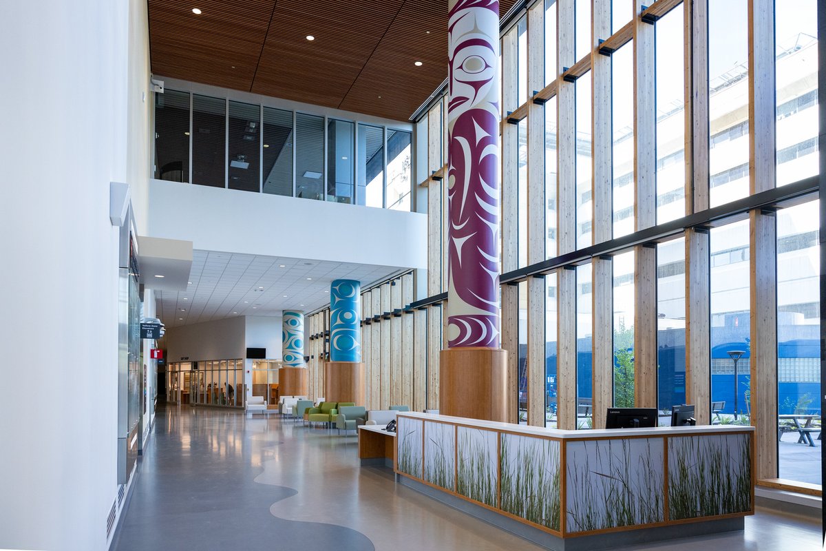 Fraserhealth's tweet photo. Effective Sunday, May 31, Royal Columbian Hospital’s new Emergency Department, main entrance, medical/surgical and critical care patient units and parking will be located at the new Jim Pattison Acute Care Tower. 🚗 Enter the parkade from Sherbrooke Street. https://t.co/8Cbgp5SCAO
