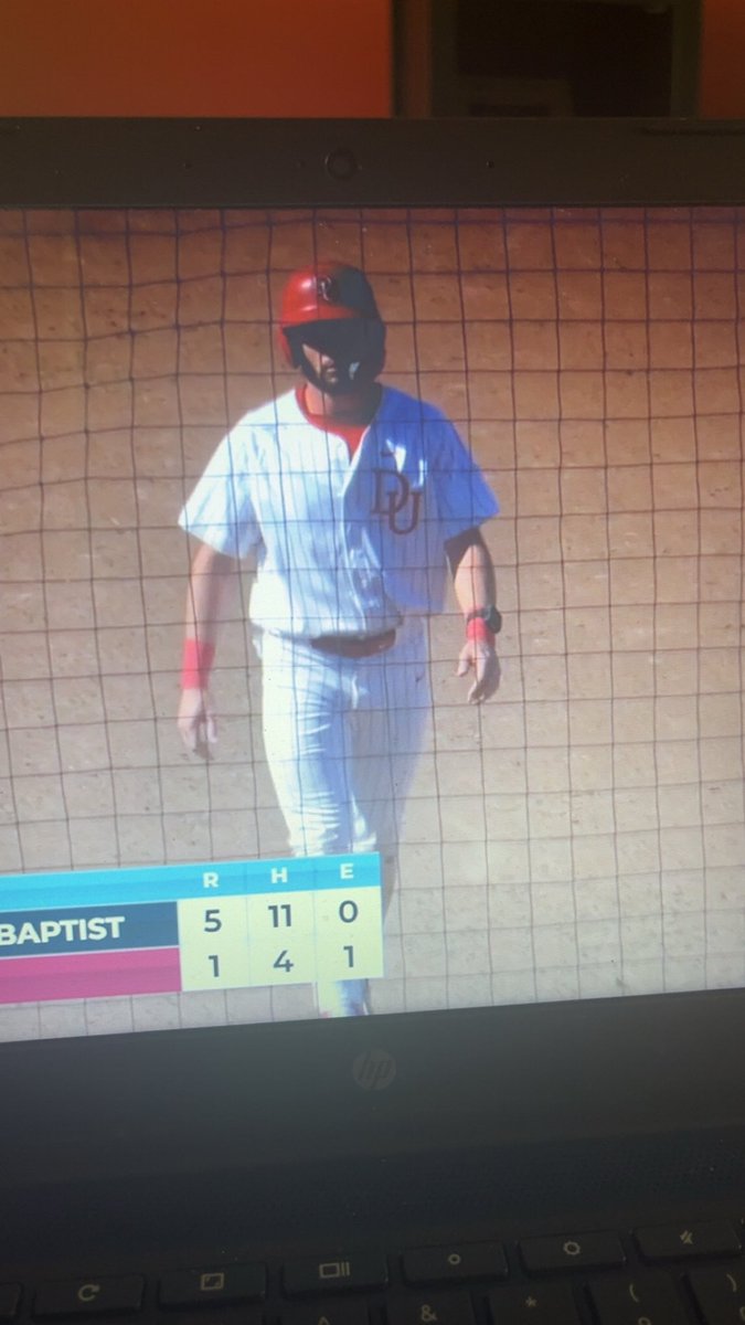 ThirdLegGreg7's tweet photo. What was more idiotic… Devin Parker balking 3 times or this dumbass sliding into the shortstop with no play to end the game ? https://t.co/EKHvwNZ2kt