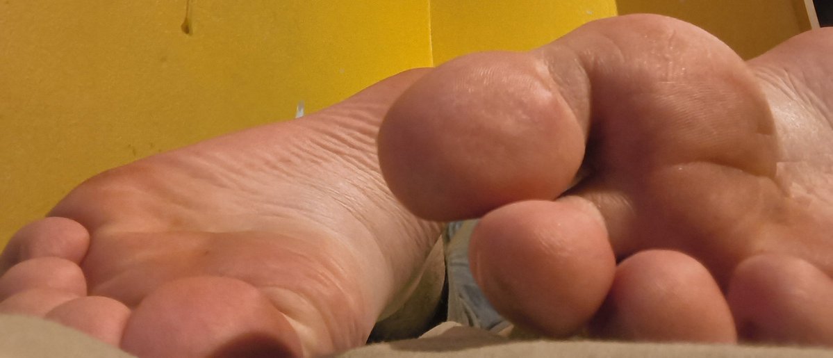 Snek soles tweet media