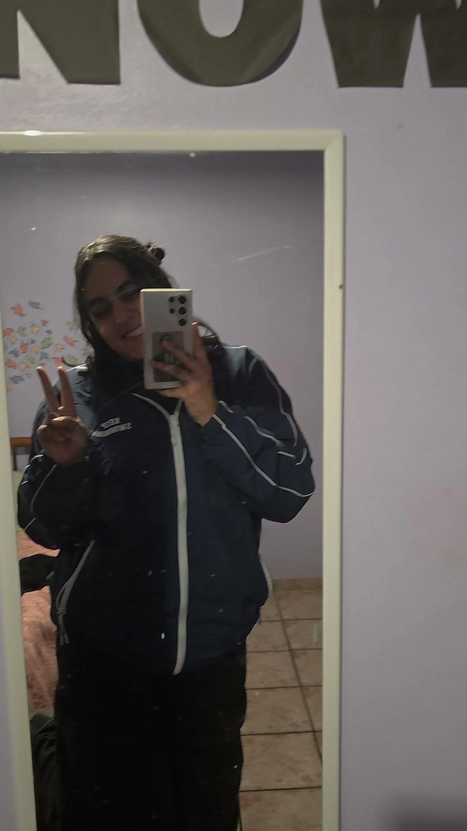 stylsimp's tweet photo. Servindo look com a minha nova aquisição da shoppe https://t.co/uoxpmvhO7z
