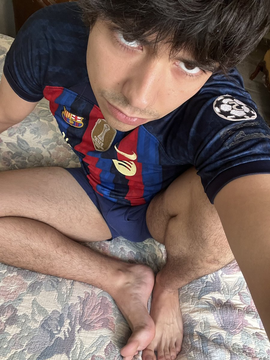 DemonXBboy's tweet photo. Hace calorcito 👅 https://t.co/KefBYRgs6r