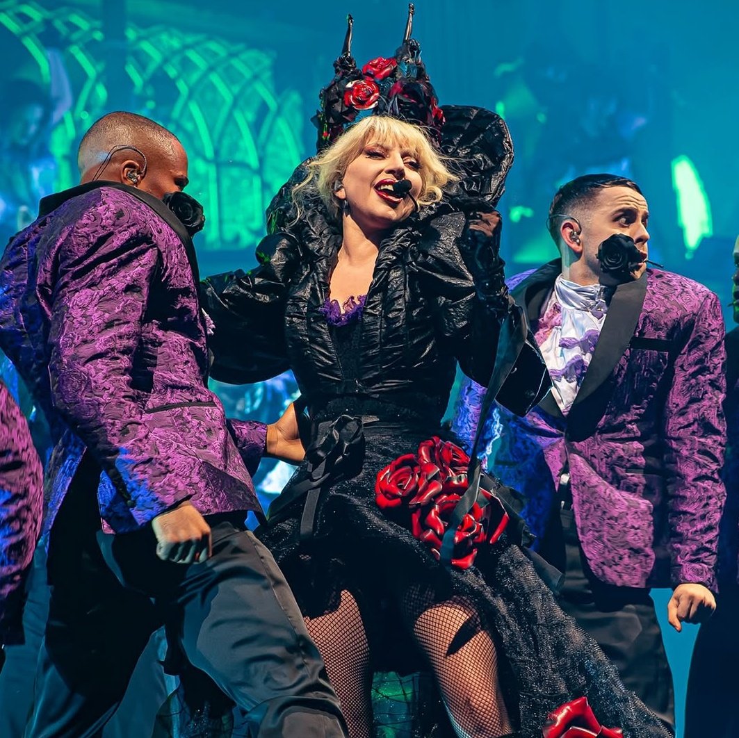 LadyGagaMonsterBlog tweet media