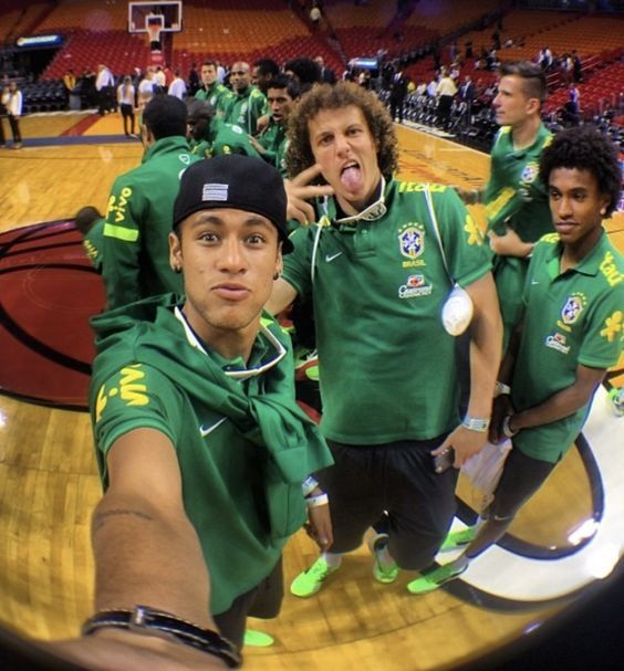 Imperador Neymar tweet media