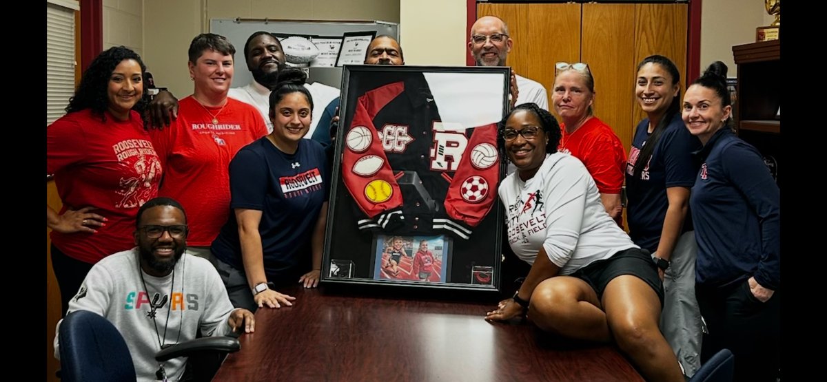 CoachABanks3's tweet photo. Coach Murphy,
Congratulations on your retirement! Thank you for your dedication, leadership, and the countless lives you've impacted throughout your career. Your passion, wisdom, and commitment will never be forgotten. Wishing you happiness, good health, and endless blessings. https://t.co/j9HNsWT9wu