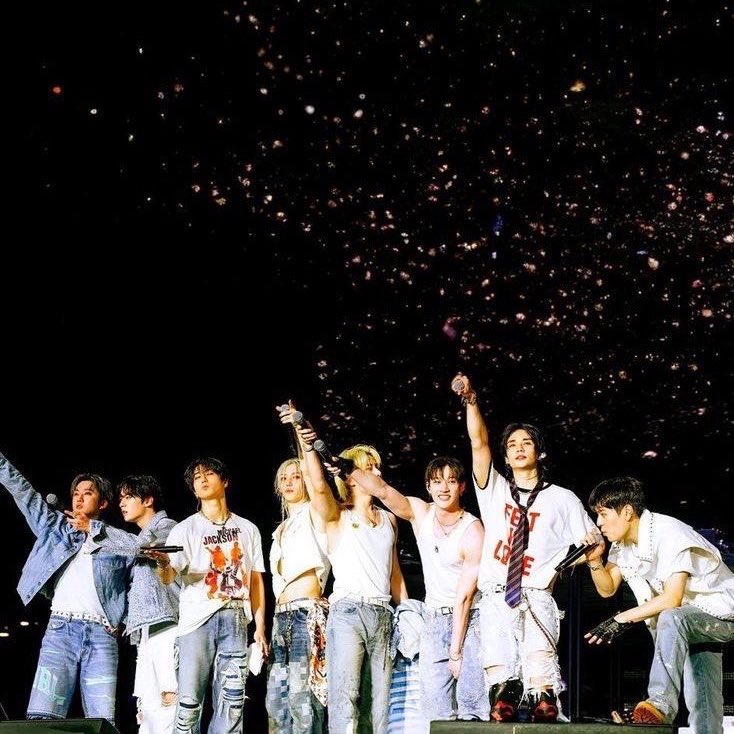 SKZ BASE tweet media