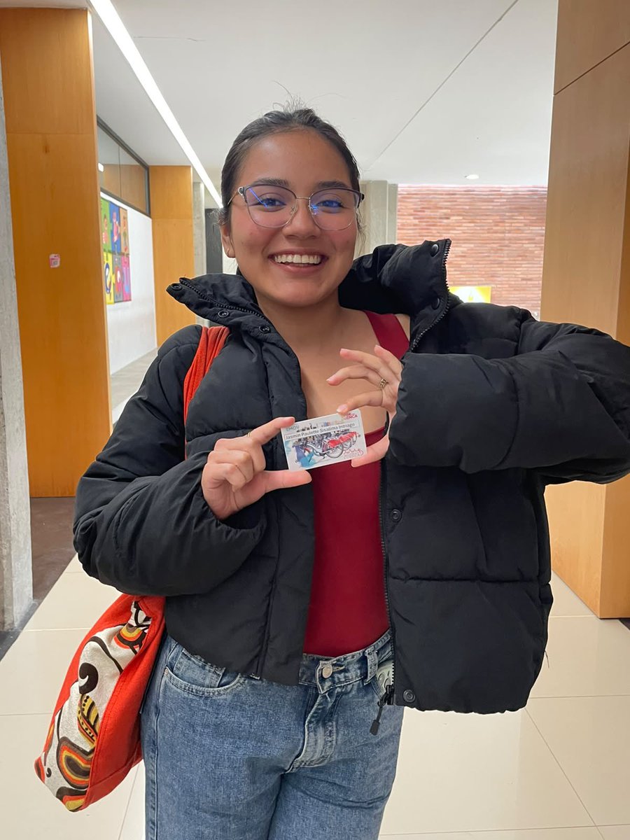 emov_ep's tweet photo. 👉 ¡Llega a clases de forma segura, saludable y sostenible!

Si eres estudiante universitario, súmate al proyecto “A Clases en Bici” y forma parte de una movilidad más amigable con la ciudad y el ambiente. 

Acércate a la EMOV EP y obtén 1 año de uso gratuito del sistema de bicicletas públicas para trasladarte a tus actividades académicas de manera práctica, económica y ecológica. 🚲

Pedalea, cuida el ambiente y transforma la movilidad de Cuenca junto a nosotros.

@czamoramatute 
@AlcaldiaCuenca1