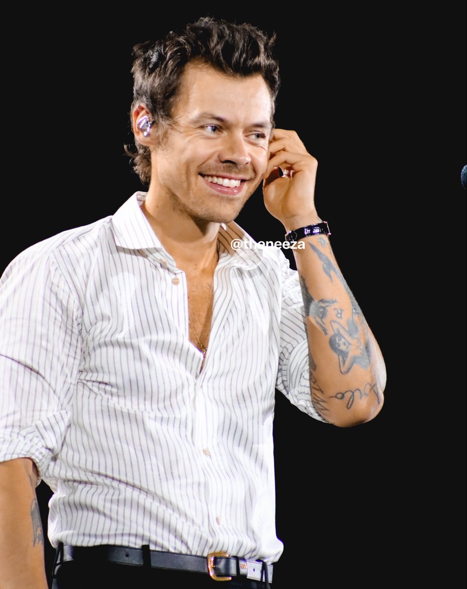 denizashouse's tweet photo. Harry photographed by me tonight 📸💋🫶🏻
please credit if you repost! https://t.co/vywXVb9g3m