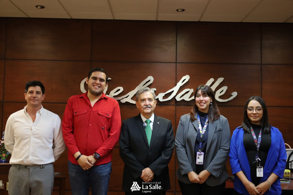 lasallelaguna's tweet photo. 🤝 Alianza por el desarrollo regional y la sustentabilidadNos complace anunciar la firma del convenio institucional entre la Universidad La Salle Laguna y la Dirección General de Medio Ambiente (DGMA) de Torreón , una colaboración estratégica que impulsará con fuerza a nuestra Área de Arte y Diseño. 

¿Cuál es el objetivo? 🎯

Regular y facilitar la incorporación de nuestros estudiantes de licenciatura y posgrado en proyectos de alto impacto regional. A través de sus prácticas profesionales y servicio social, se sumarán activamente a iniciativas clave como el Centro de Verificación Vehicular y la investigación científica de nuestra región. 
 
Beneficios de esta unión: 

Esta alianza impulsa la innovación tecnológica y la vinculación con impacto social, consolidando a la universidad en la administración pública mediante espacios donde los estudiantes aplican su talento en beneficio de la comunidad.

Con este paso, reafirmamos el compromiso de seguir construyendo puentes que conecten el talento académico con las soluciones sustentables que nuestra región necesita.