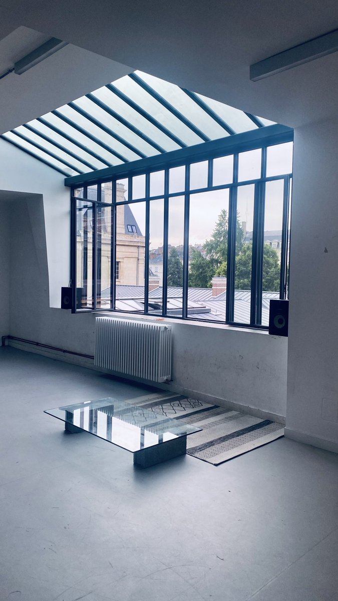 144_ceylan's tweet photo. L’hôtel pasteur qui accueille le jardin, c’est demain, et en attendant l’installation complète, bonne nuit https://t.co/39vwpGhe8L