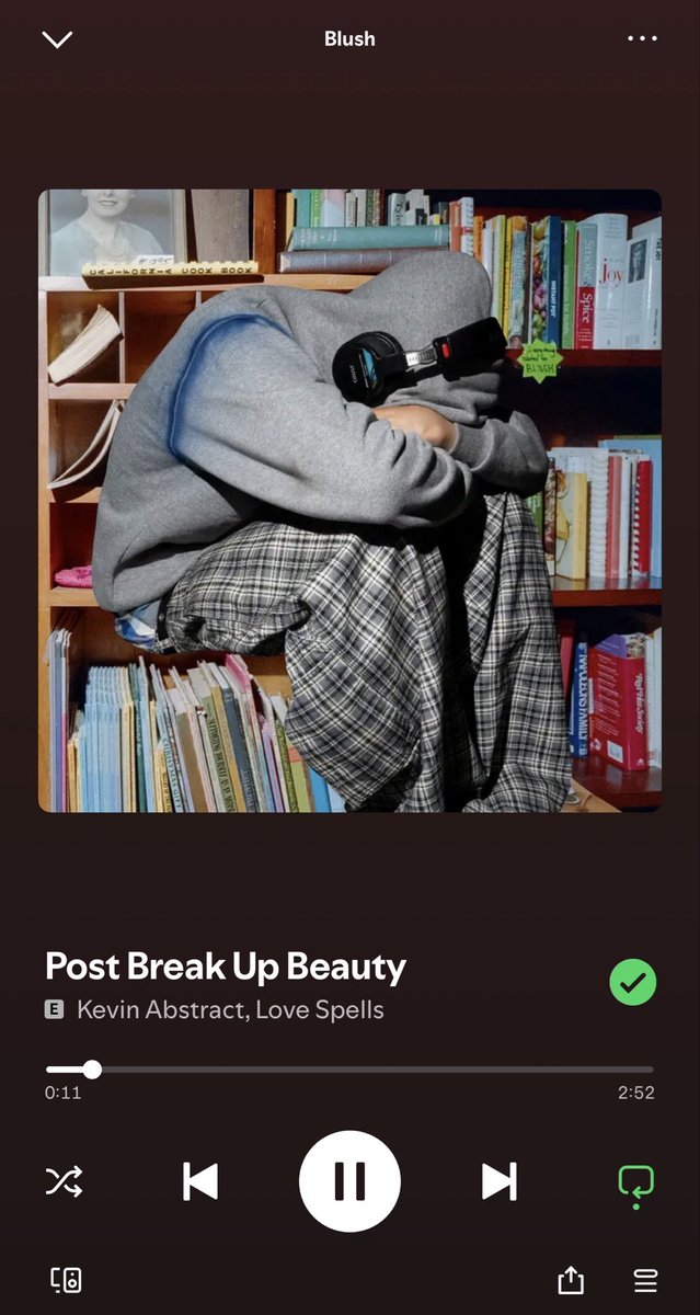 blushproject_'s tweet photo. @oliviasantidote @concertleaks He's in Kevin Abstract's circle and has been collaborating with him. He was on "Blush" on a few tracks. https://t.co/UVmoMSggPG