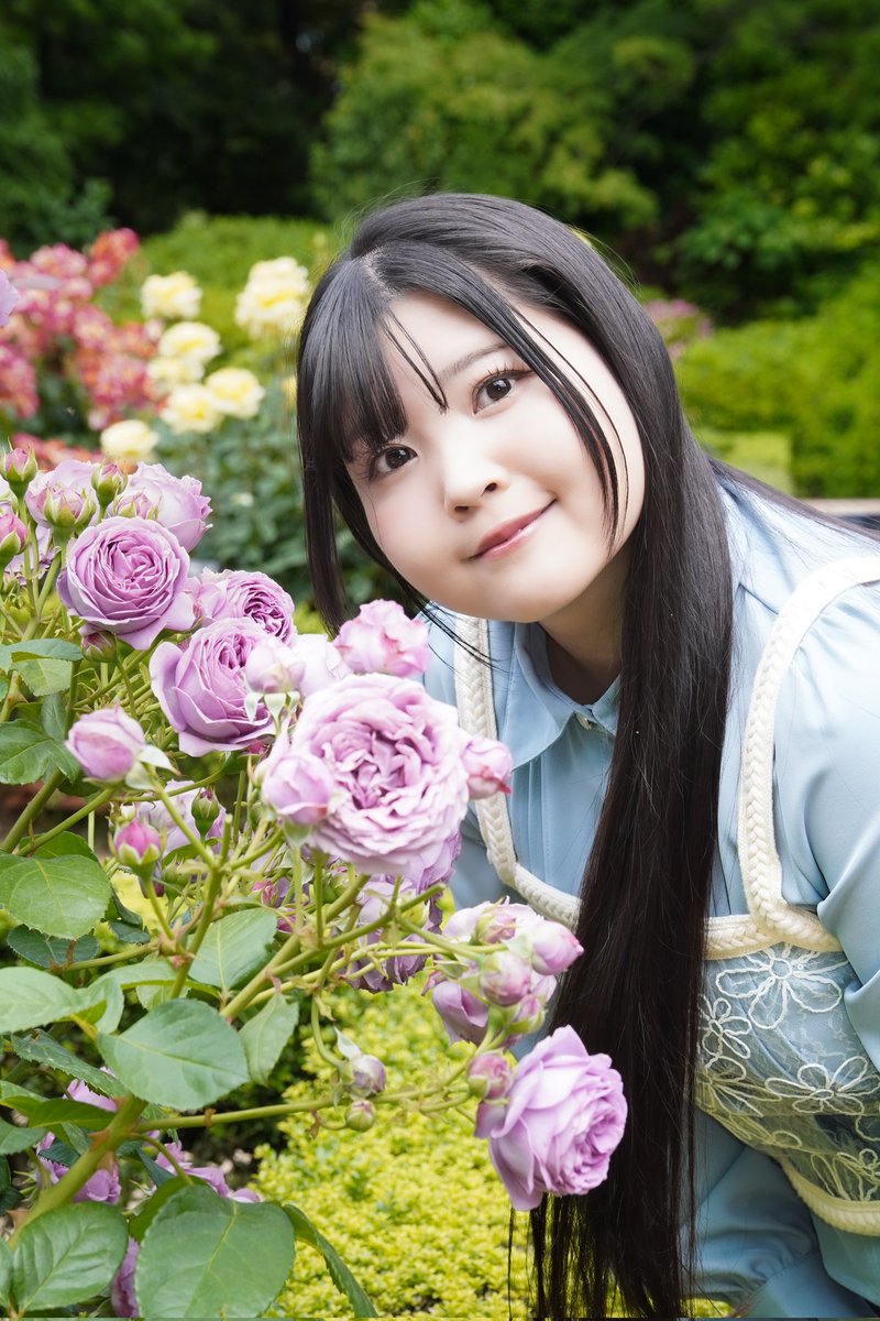 windytearoom's tweet photo. #時梨まりな (@MariiinaPhoto)さん

土曜日楽しんで行きましょう😆
遠征して来ます😋
#ファインダー越しのヒロイン
#ポートレート #portrait　#薔薇 https://t.co/u3lOIuaMZB