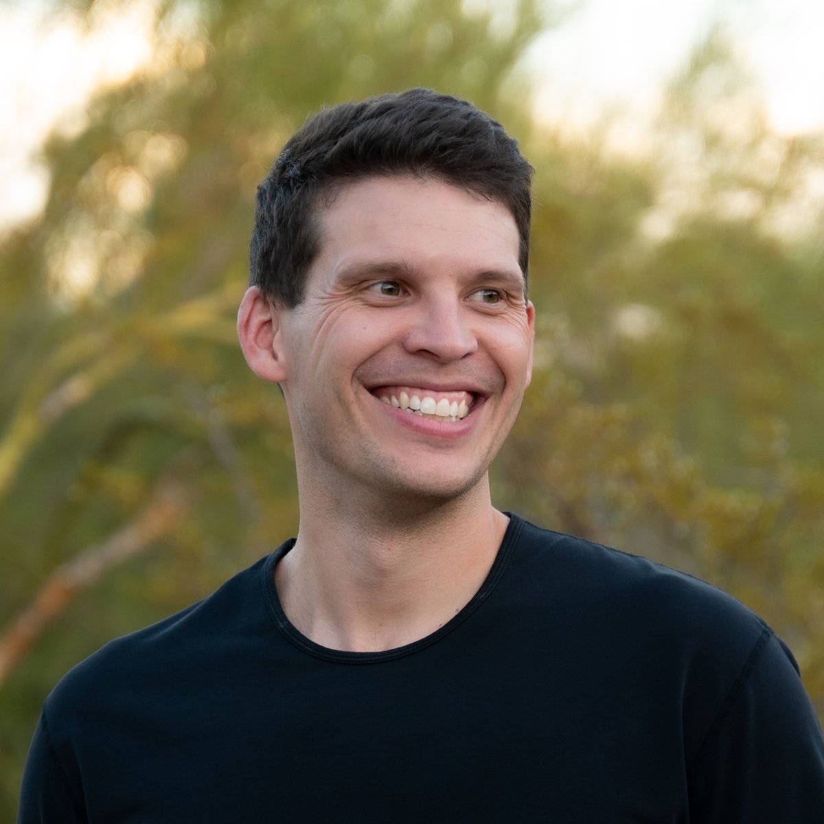 BenjDicken's tweet photo. before pagerduty  /  after pagerduty https://t.co/FYCkHJGB9Q