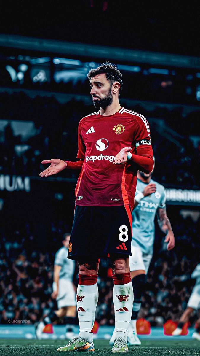 Rotimi38829972's tweet photo. @lynxchizzy My wallpaper 
Best in EPL https://t.co/t5yUeaRrQ0