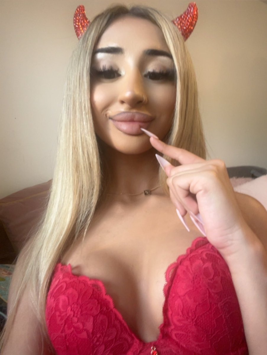 🇵🇰👸 PRINCESS SAF | TEEN FINBRAT tweet media