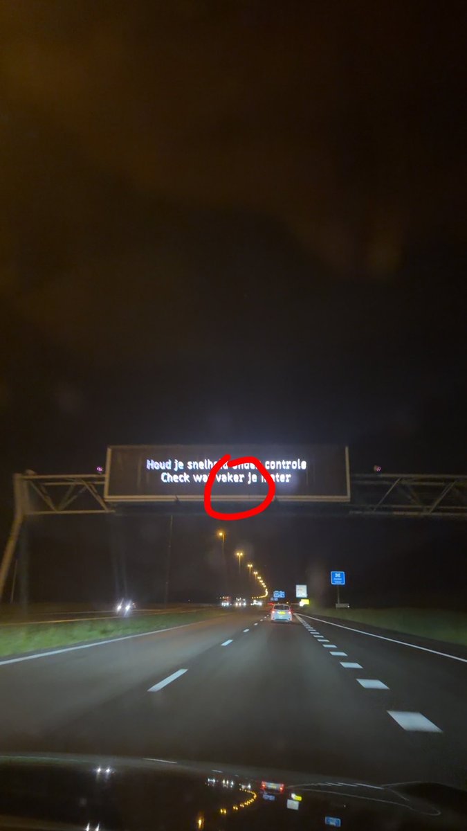 Vaker_FR's tweet photo. Mdrrr au Pays-Bas je suis mort 🥲 https://t.co/teYYeWnEA5