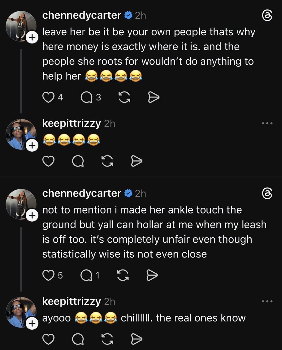 LiMeli0's tweet photo. Rook got them shook? Chennedy complaining she’s on a leash? Aces locker room drama already?😭 https://t.co/lSMVfH5L0o