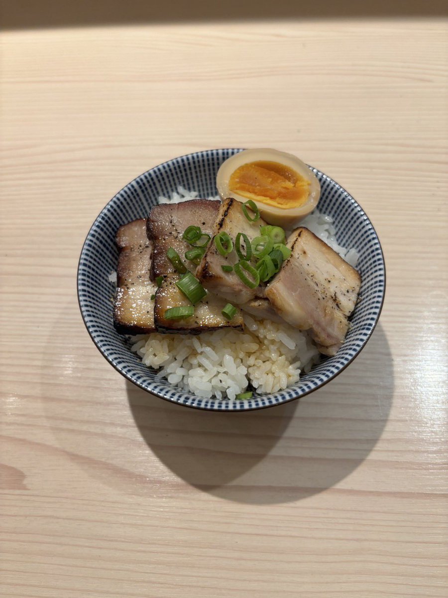 長男、もんたいちお　つけ麺専門店　社員1名募集中 tweet media