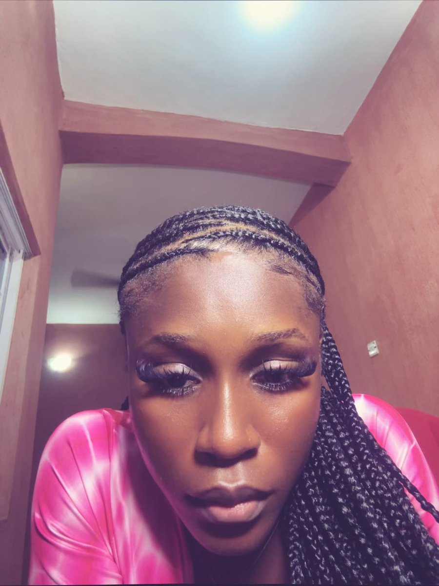 obaby2004's tweet photo. High asf😔😩 https://t.co/zBRipECqzM